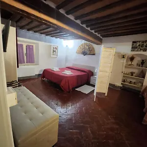 La Casa Del Conte By Francigena Appartement